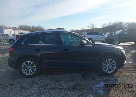 2016 Audi Q5 2.0T Premium z USA, uszkodzony, nr VIN WA1C2AFP5GA077317
